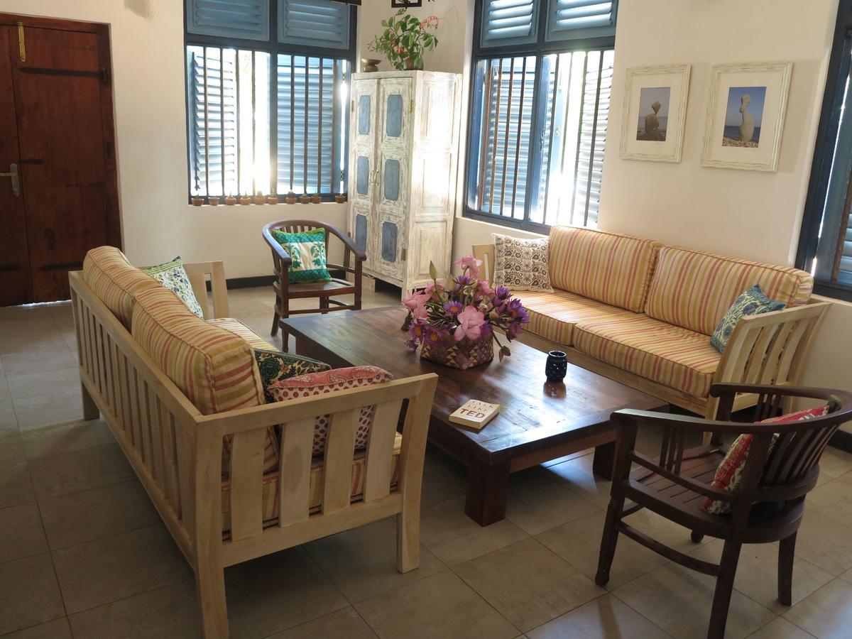 Esperanza Beach Villa And Spa Morakatiyara Ngoại thất bức ảnh